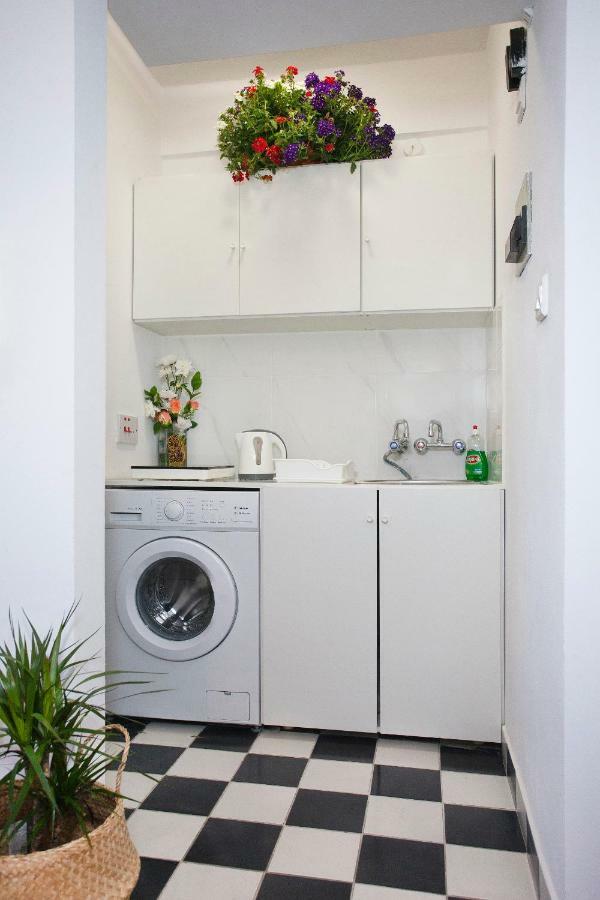 Poseidon Boutique Apartment 2 Λεμεσός Εξωτερικό φωτογραφία